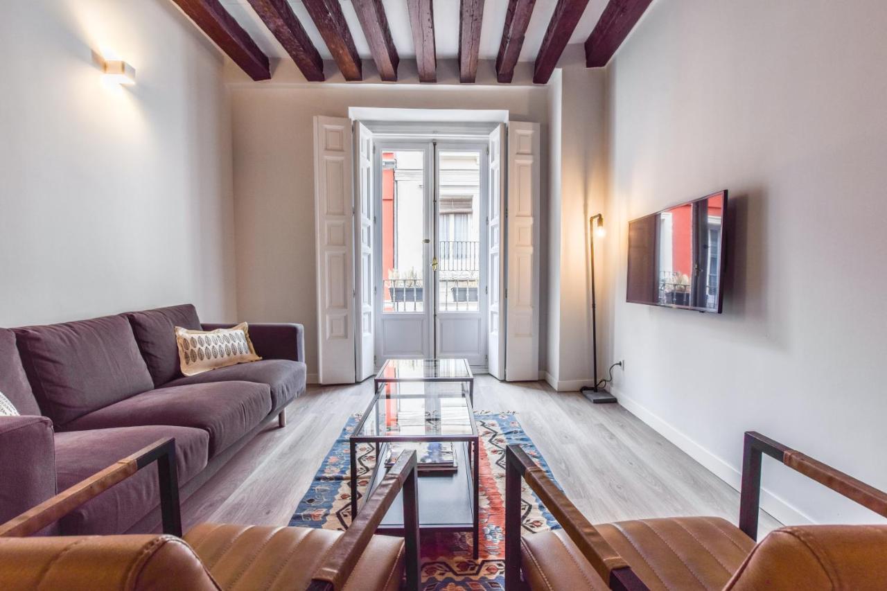 Apartment Next To Gran Via- Madrid Center Alquiler Temporal Kültér fotó